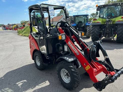Manitou Hoflader MLA 2-25 8906861 © GM Bilder