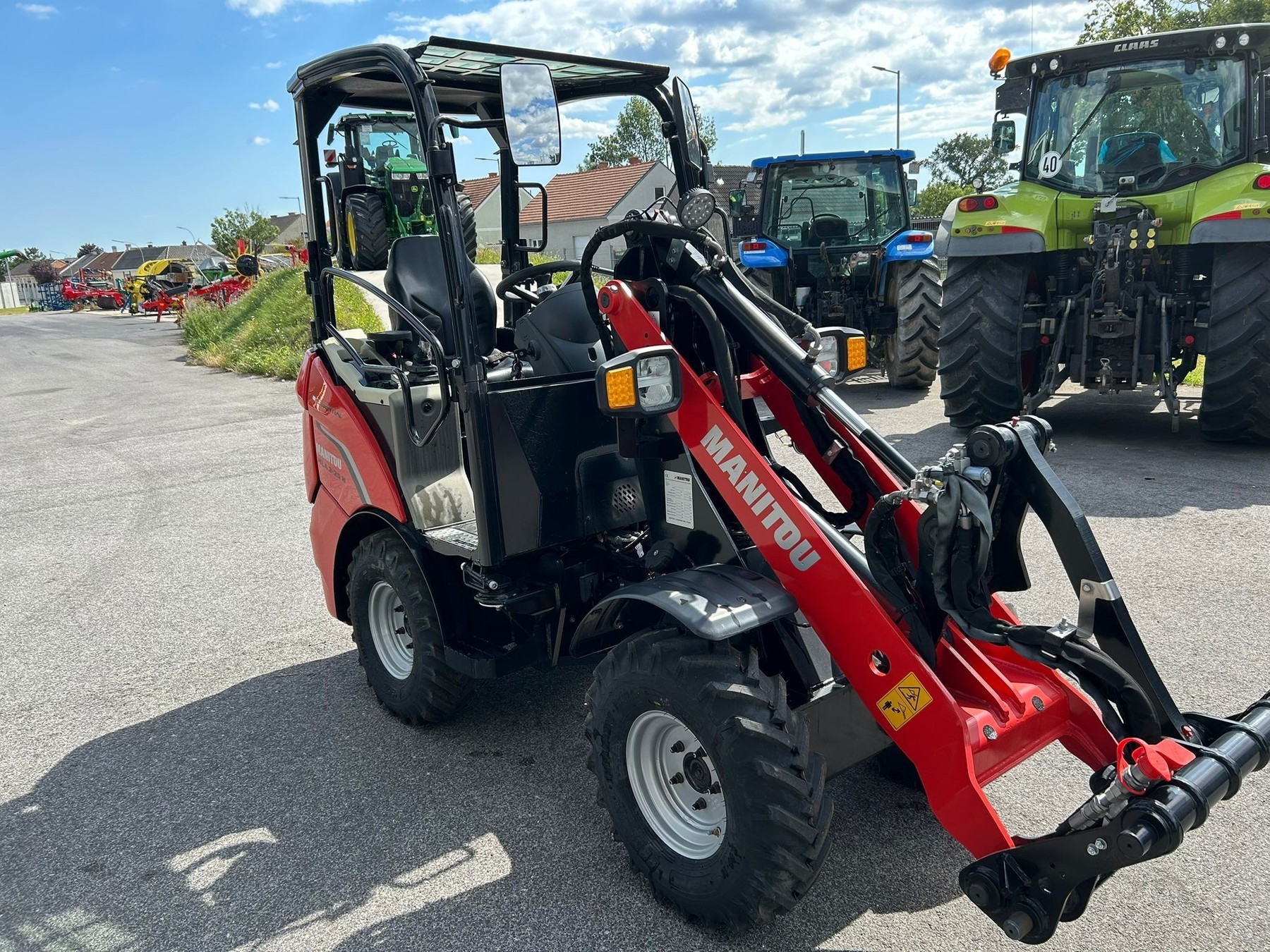Manitou Hoflader MLA 2-25 8906861 © GM Bilder