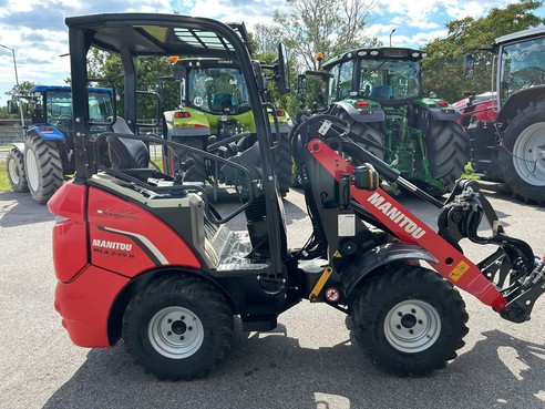 Manitou Hoflader MLA 2-25 8906865 © GM Bilder