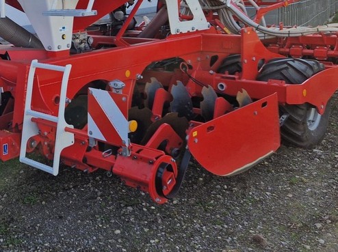 PÃ¶ttinger Terrasem 3000 66011662504630825 © GM Bilder
