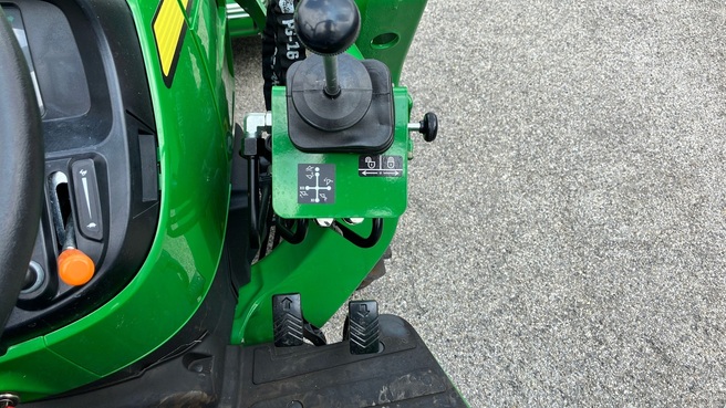 John Deere 3025E 660706990791263716 © GM Bilder