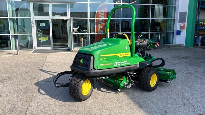 John Deere 7200A 661787443938537282 © GM Bilder