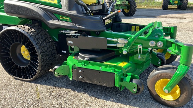 John Deere Z994R 6634137794640670610 © GM Bilder