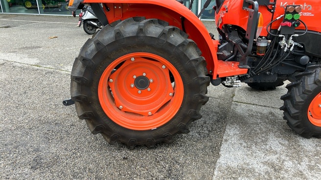 Kubota L1-382 6637170079681213 © GM Bilder