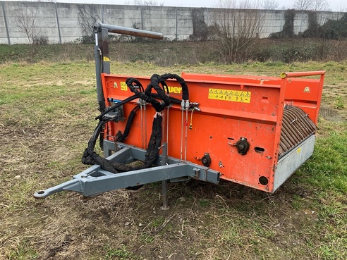 Auer  V  66780318174098789 © GM Bilder