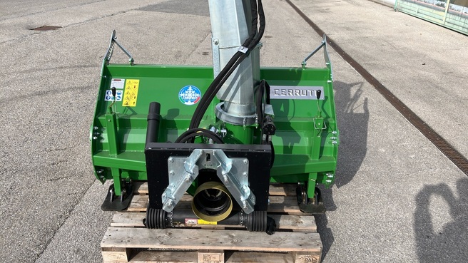 CERRUTI PROFY 450-450 L1500 66787136648326 © GM Bilder