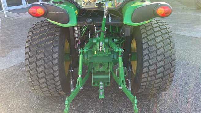 John Deere 4066R 669631902417834210 © GM Bilder