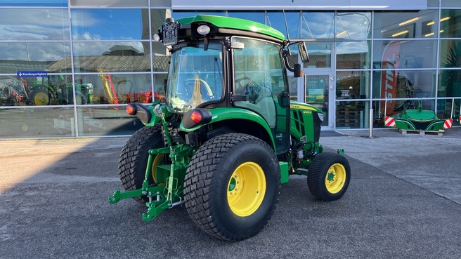 John Deere 4066R 66963190241783422 © GM Bilder