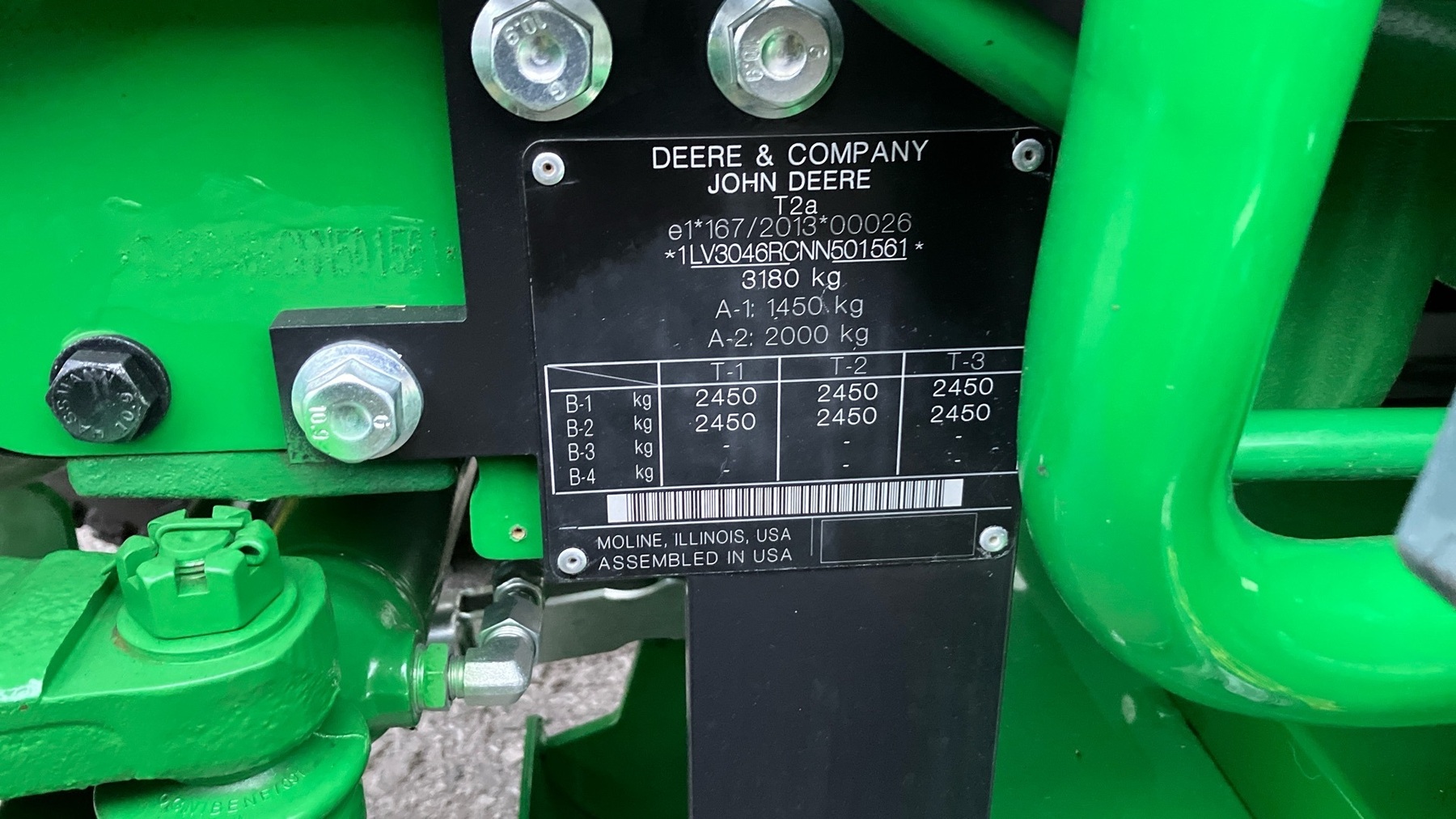 John Deere 3046R 67452821212164621 © GM Bilder