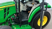 John Deere 3046R 6745282121216463 © GM Bilder