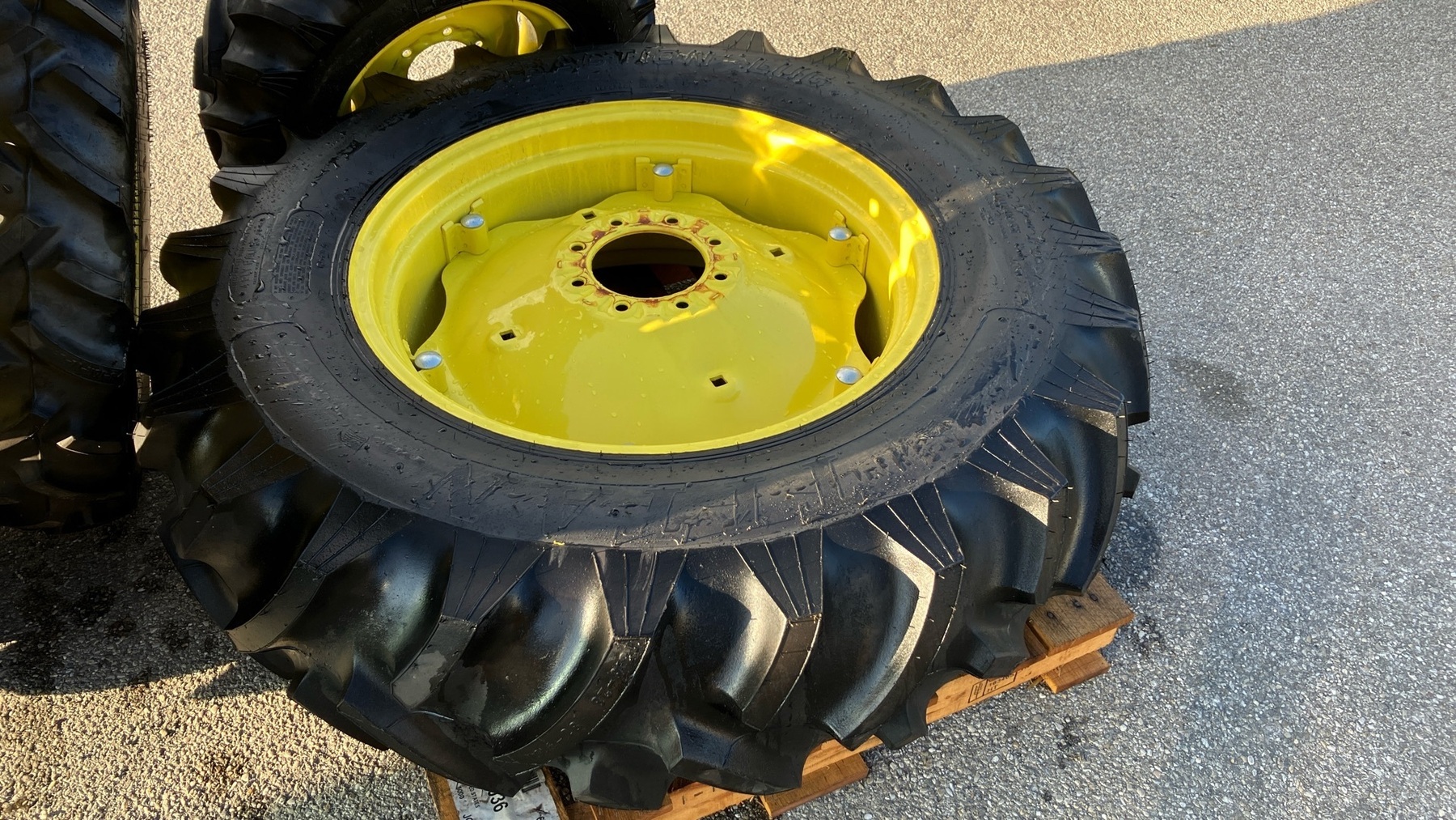 Diverse HI- TRACTION LUG  67519922999766213894 © GM Bilder