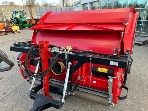 Diverse Redexim Turf Tidy 3000 Rasenkehrmaschine 6761405203676439129943 © GM Bilder