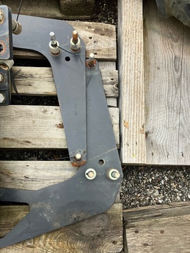 Hauer Top Lock Konsole Hauer  zu John Deere 6310 676222662224482 © GM Bilder