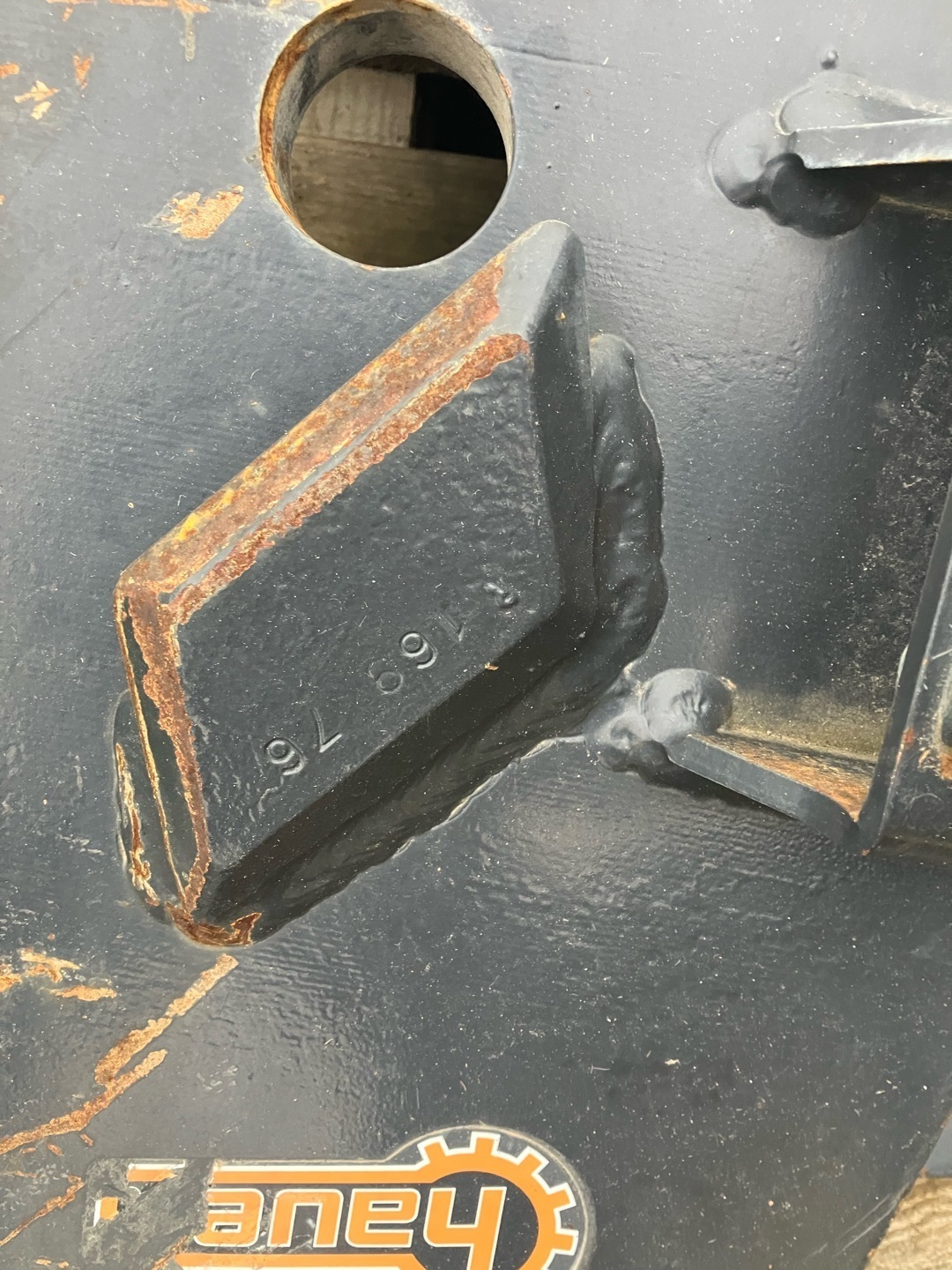 Hauer Top Lock Konsole Hauer  zu John Deere 6310 676222662224485 © GM Bilder