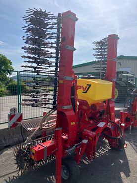 PÃ¶ttinger Rotocare 6600 mit APV PS 300 6814272885451 © GM Bilder