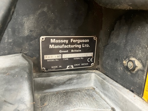Massey Ferguson 362 6838409615 © GM Bilder