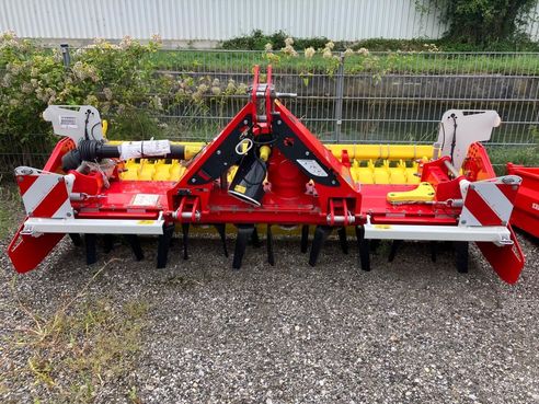 PÃ¶ttinger Lion 3030 6862322729111014 © GM Bilder