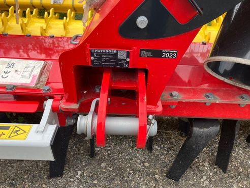 PÃ¶ttinger Lion 3030 6862322729111017 © GM Bilder