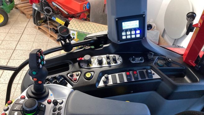 Lindner Lintrac 80 6457113532974366725 © GM Bilder