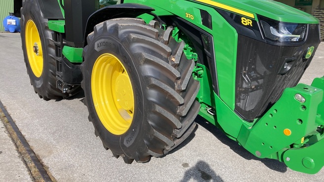 John Deere 8R370 652517942791538614 © GM Bilder