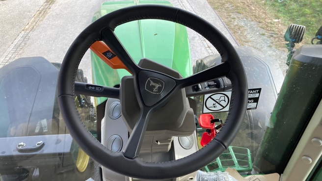 John Deere 7R330 6526592388480969 © GM Bilder