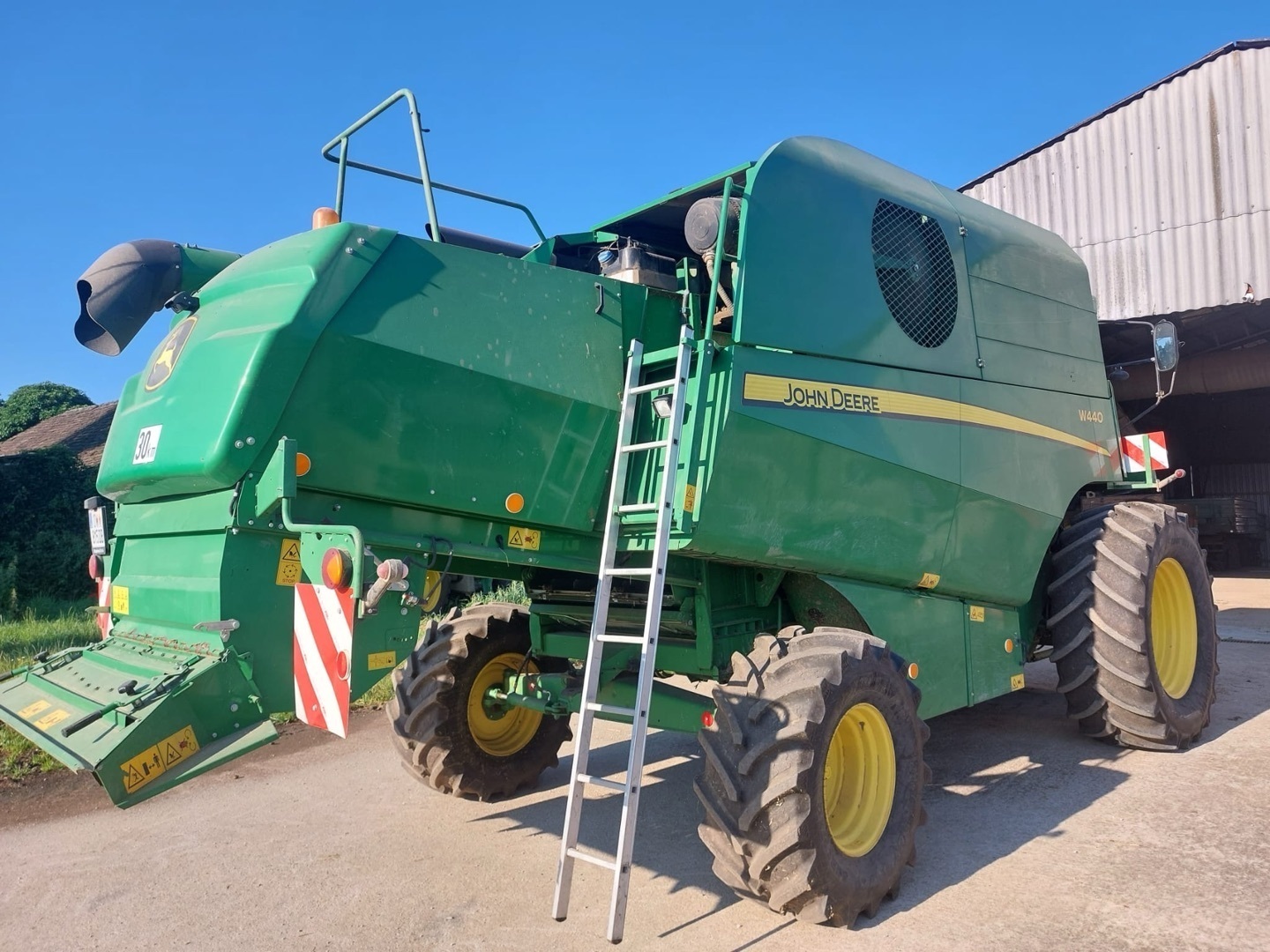 John Deere W440 66853626666629542 © GM Bilder