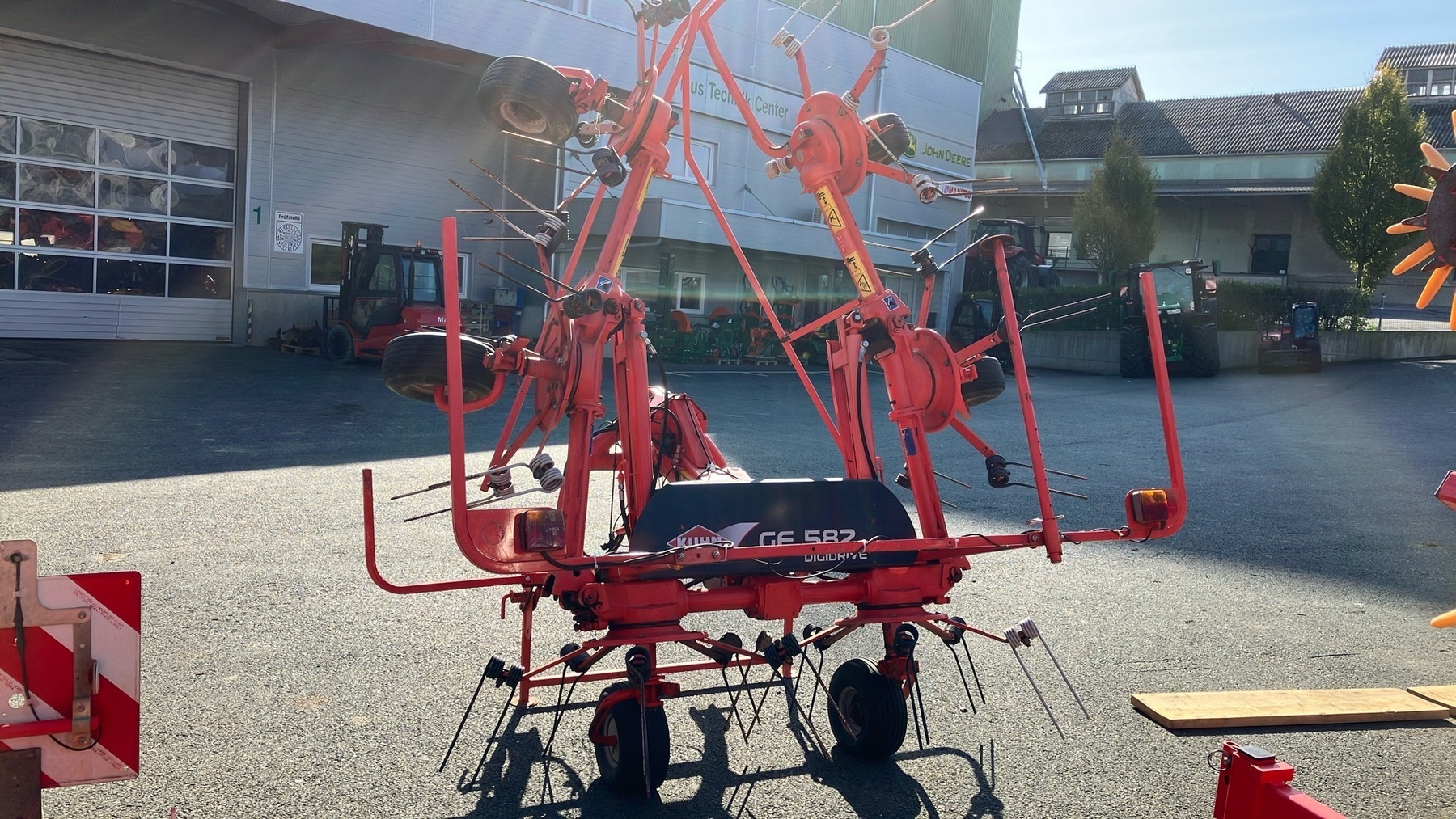 Kuhn GF 582 669913416364548290 © GM Bilder