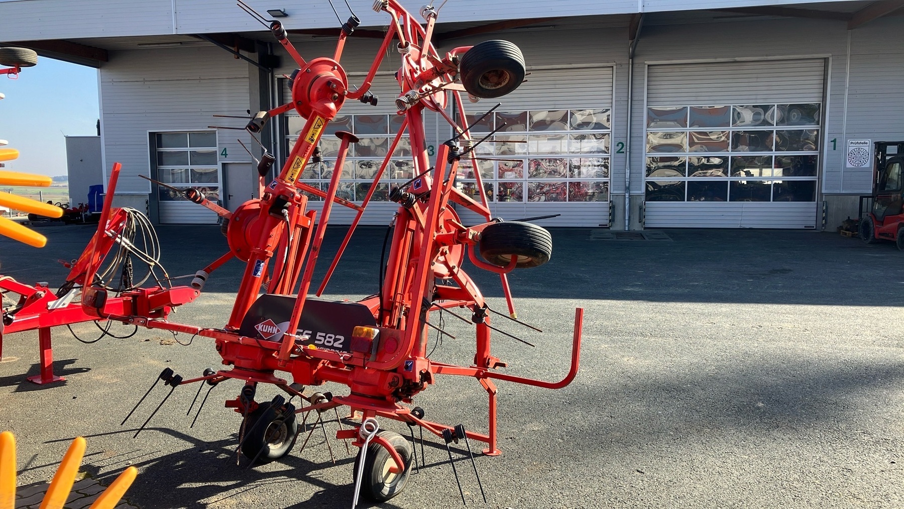 Kuhn GF 582 669913416364548291 © GM Bilder