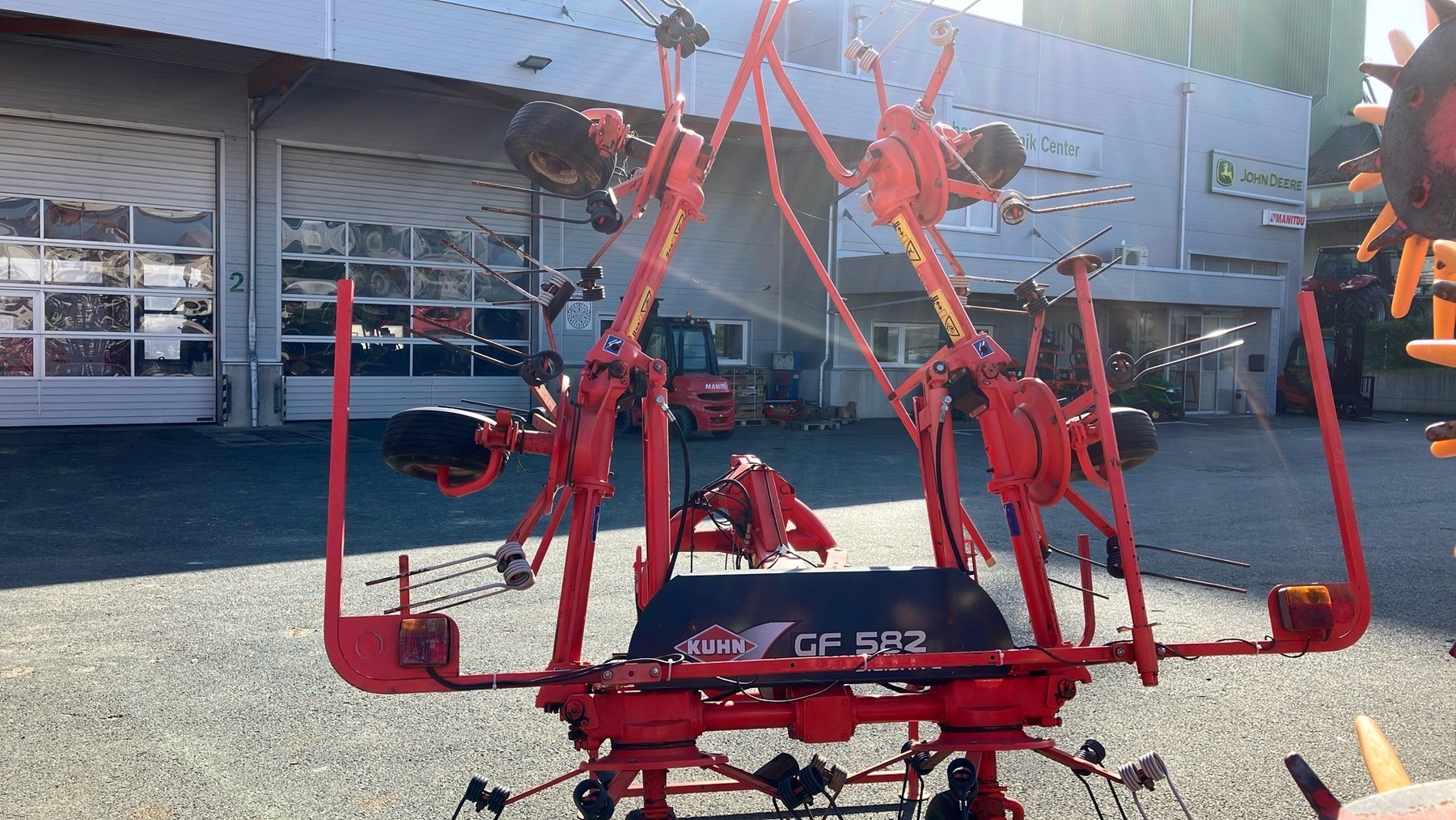 Kuhn GF 582 669913416364548292 © GM Bilder