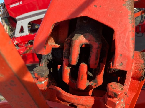 Kuhn GF 582 669913416364548297 © GM Bilder