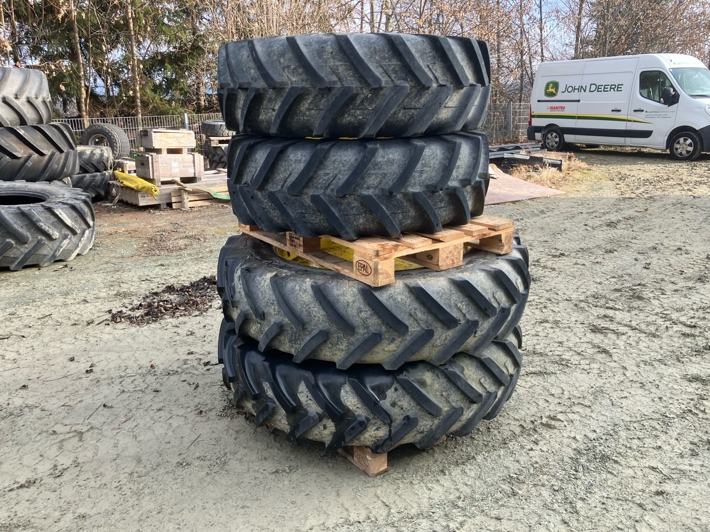 Trinker 14.9 R24 - 380/80 R38 6755109895436773315 © GM Bilder