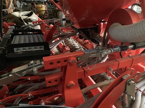 Kuhn Combiliner Venta 6756377051444312 © GM Bilder