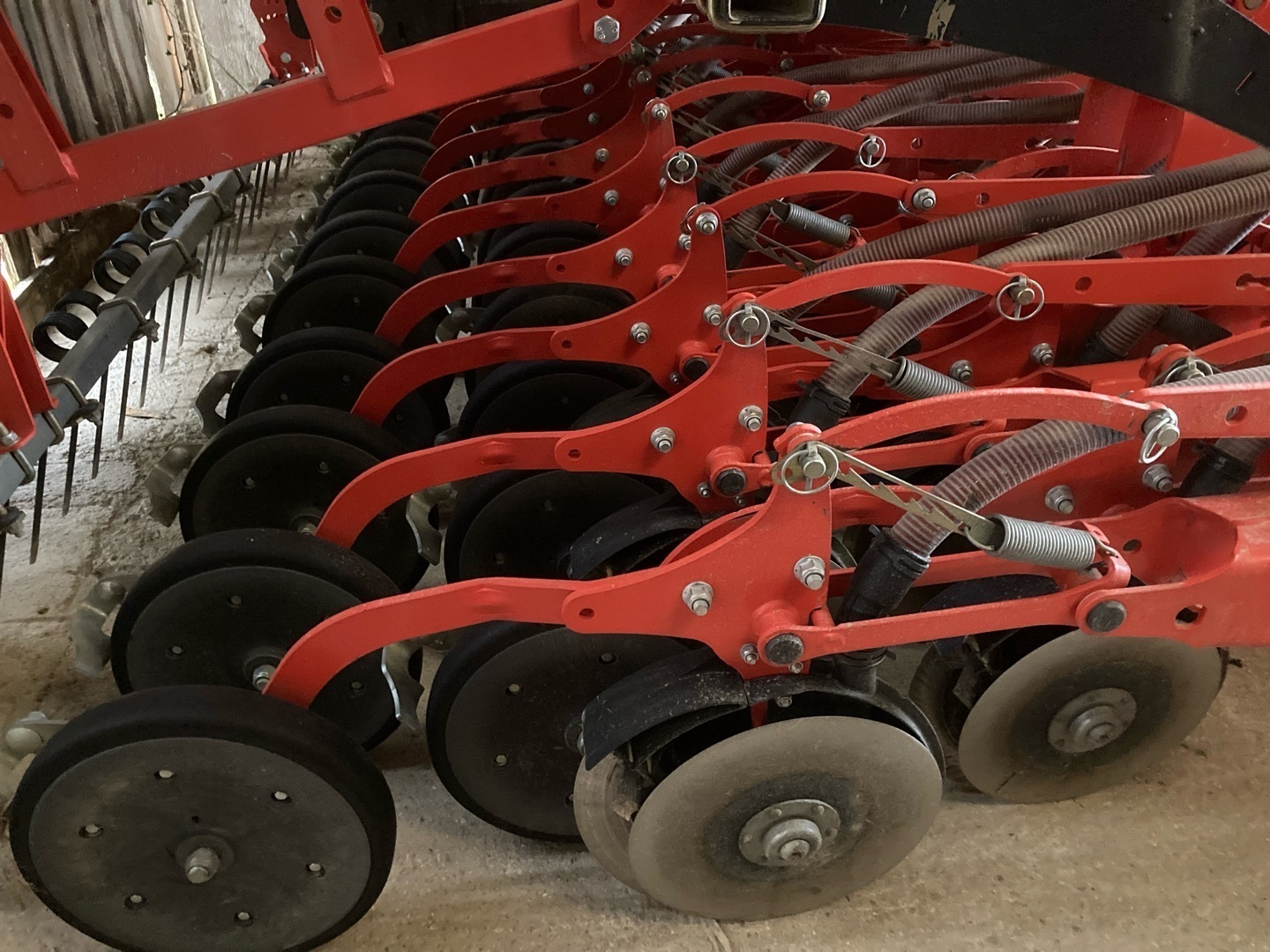 Kuhn Combiliner Venta 675637705144436 © GM Bilder