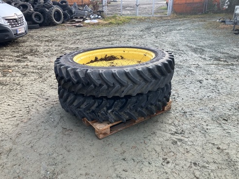 Diverse 12.4 R 42 67576005696313950 © GM Bilder