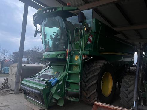 John Deere S670i 6787722224283938955 © GM Bilder