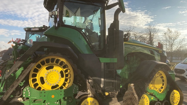 John Deere 8RX 410 67923629856350549142 © GM Bilder
