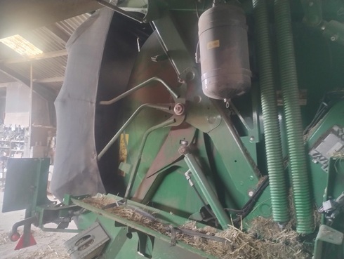 John Deere V461R 688983398554424224 © GM Bilder