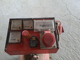 [3252-40320080.jpg]