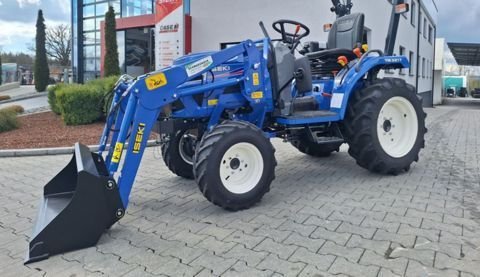 Iseki TM 3217AL mit Frontlader 52877010 © GM Bilder