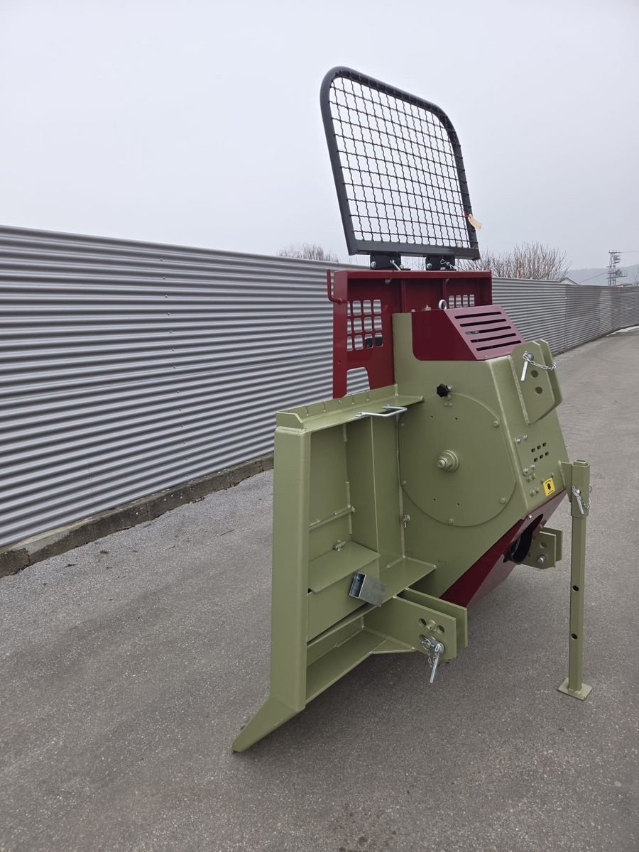 Holzknecht HS 750 66709705 © GM Bilder
