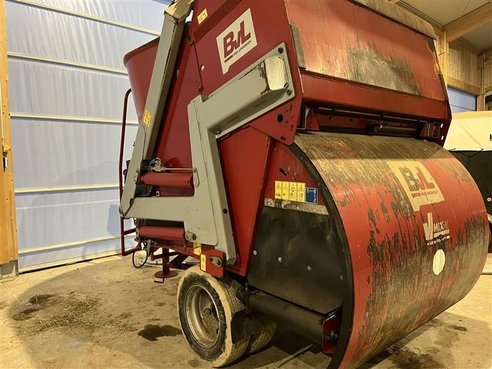 Diverse V Mix Fill Plus 8-1S L S 41517712 © GM Bilder
