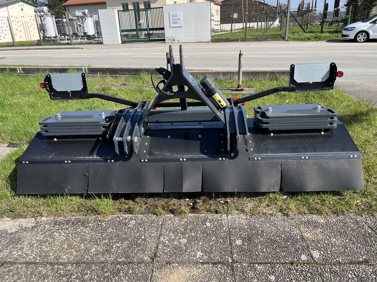 SAPHIR SC 300 42909875 © GM Bilder