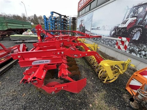 PÃ¶ttinger Terradisc 4000K 48445330 © GM Bilder