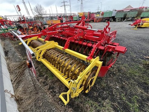 PÃ¶ttinger Terradisc 4000K 48445337 © GM Bilder