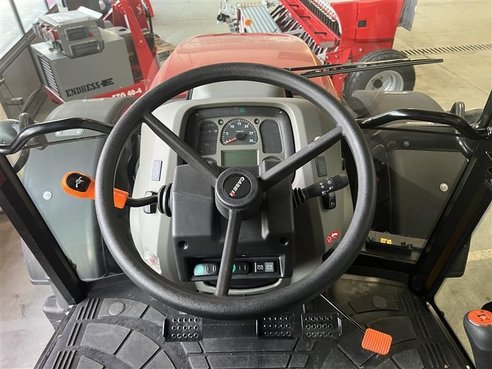 Case IH Farmall 65 A (Stage V) 52174944 © GM Bilder