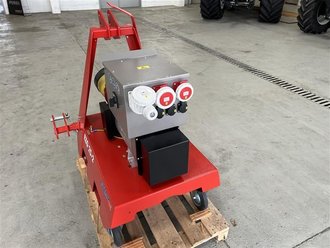 [3311-54903070.jpg]