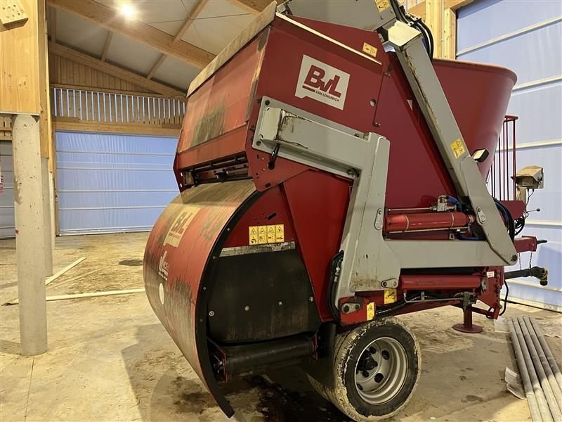 Diverse Futtermischwagen V Mix Fill Plus 8-1S LS 59286161 © GM Bilder