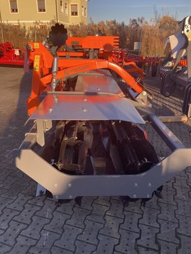Mandam WN Tandem 3.0 Messerwalze  33376413 © GM Bilder