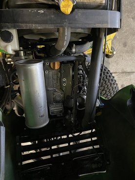 John Deere X 748 41767907 © GM Bilder