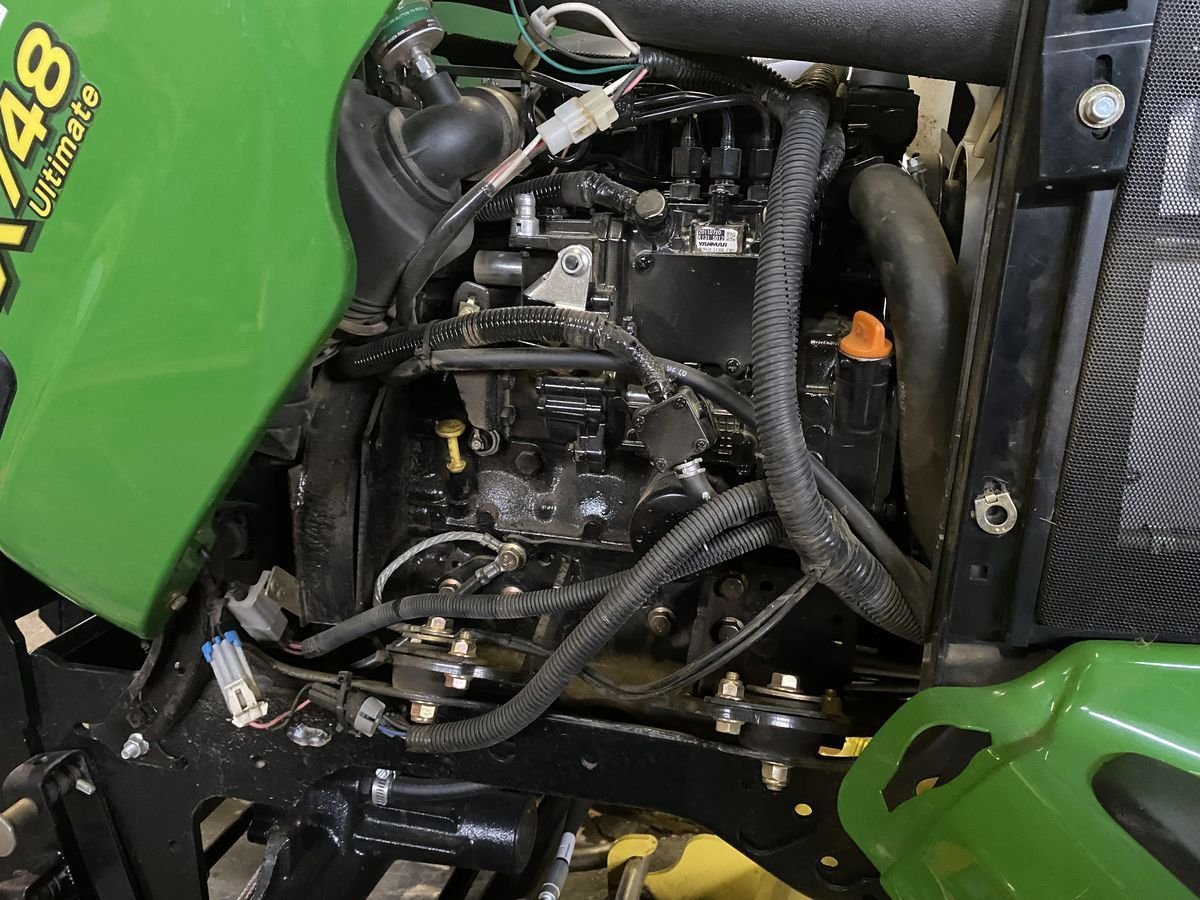 John Deere X 748 41767909 © GM Bilder